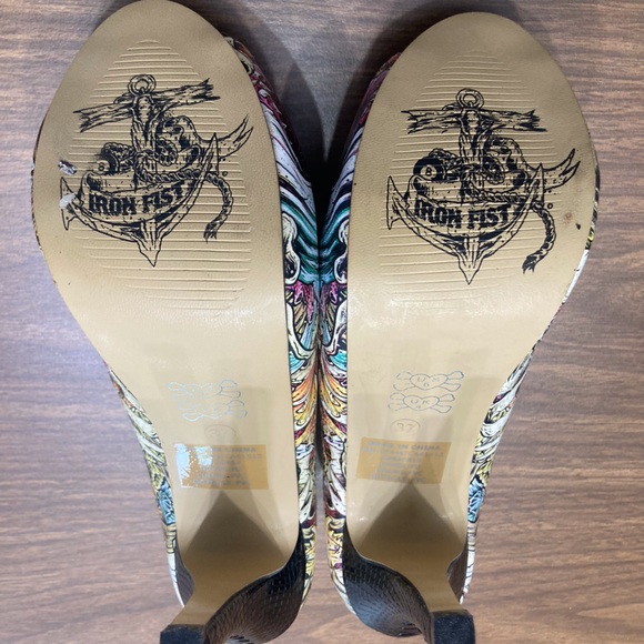 Iron fist shark attack heels size 6 - Picture 3 of 5
